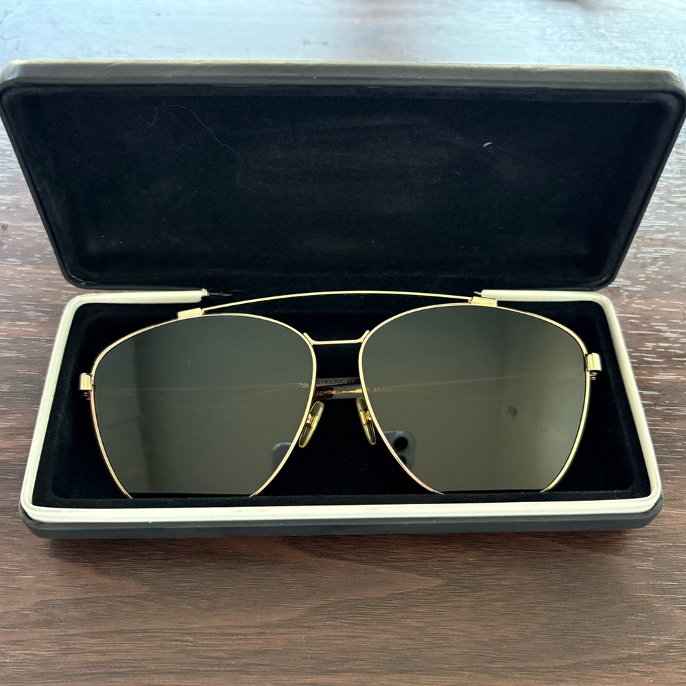 Givenchy Aviators - Picture 3 of 8